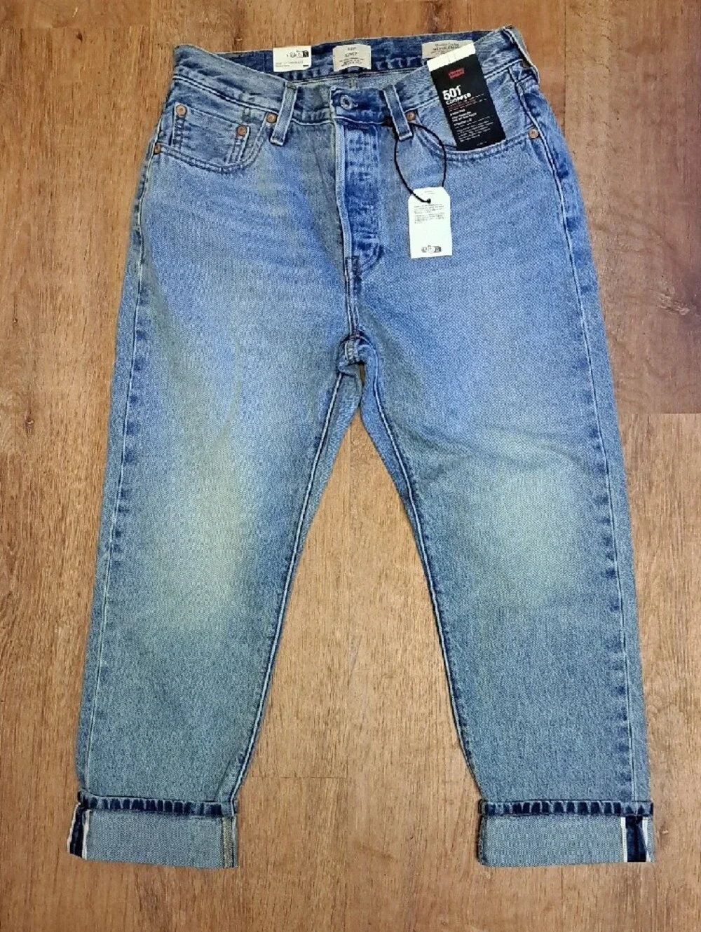 Levi's Selvedge 501 Crop Womens Jeans Size 28 NWT - Picture 2 of 10